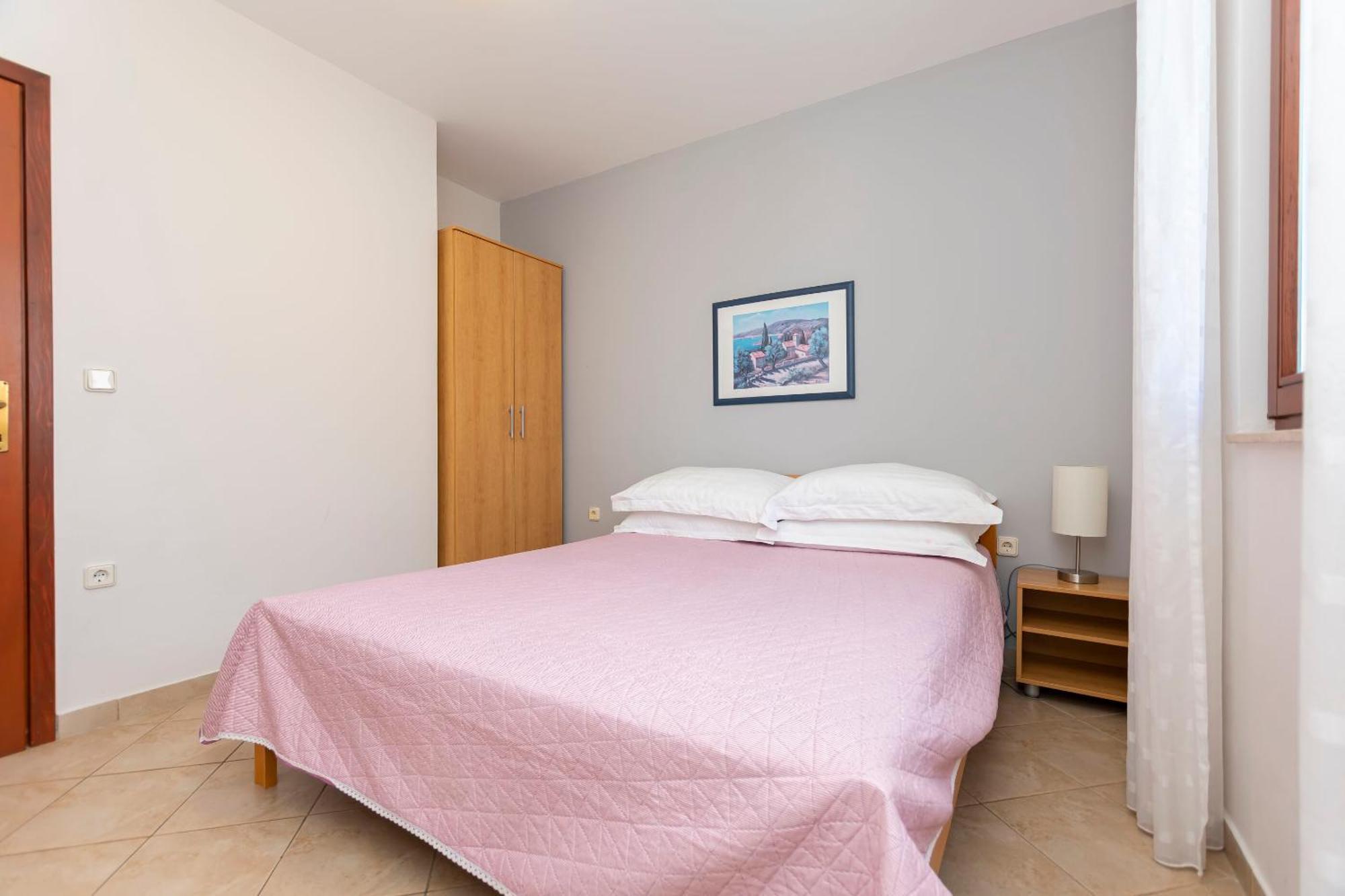 Apartment Ljiljana Omiš